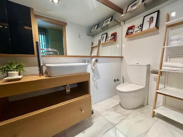 GATU Exótica , "preferente para mayores de 21 años y familias " - Apartamento de 2 dormitorios - 8