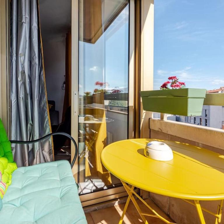 Appartement Lumineux et Confortable - One-Bedroom Apartment - 1