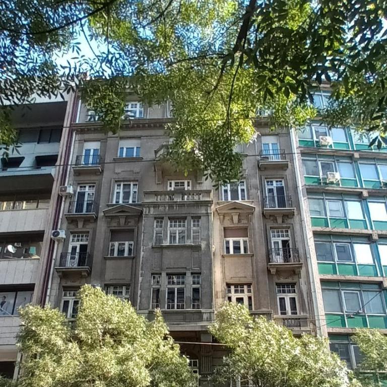 Authentic Belgrade Centre Apartments for large groups, Republic Square - Up to 39 people in 4 apartments - Apartman s 4 Spavaće Sobe i Terasom - 4