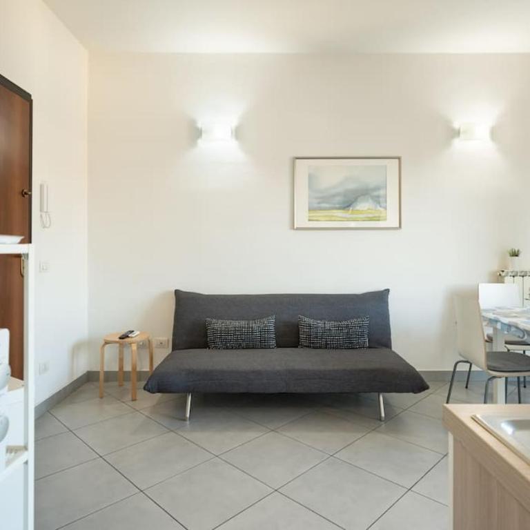 Crystal house FRONT TRAMVIA - Two-Bedroom Apartment - 3