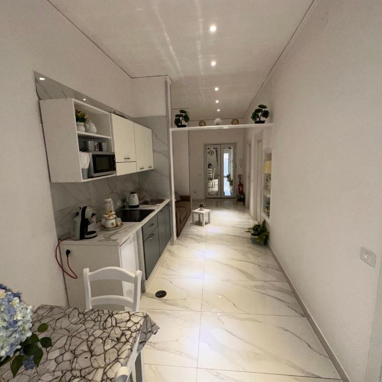 Eleven Home - Appartamento con 2 Camere da Letto - 10