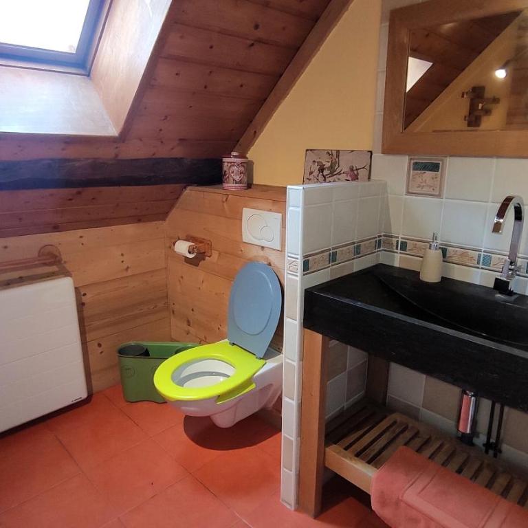 La Grange Aux Loups - Chambre Double ou Lits Jumeaux avec Salle de Bains Privative - 7