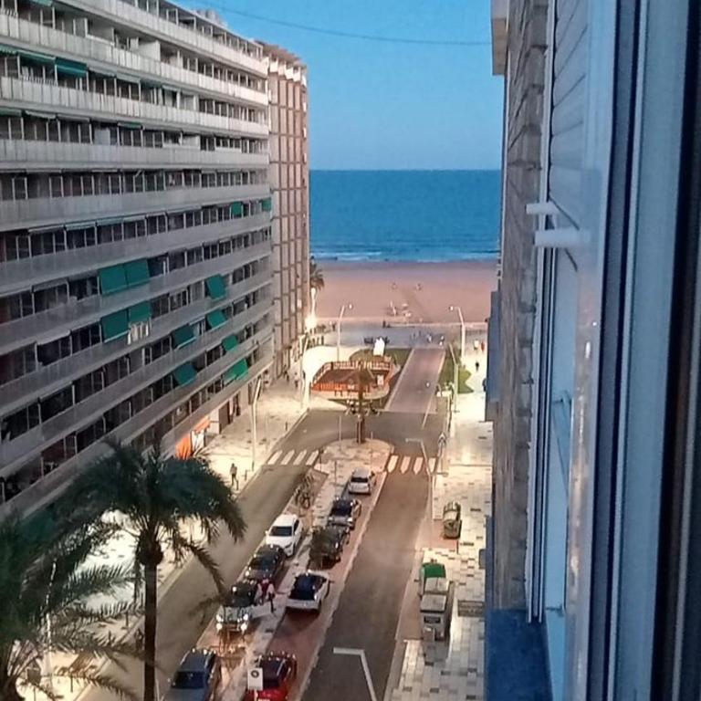 Ca Maruja - Two-Bedroom Apartment with Sea View - 1