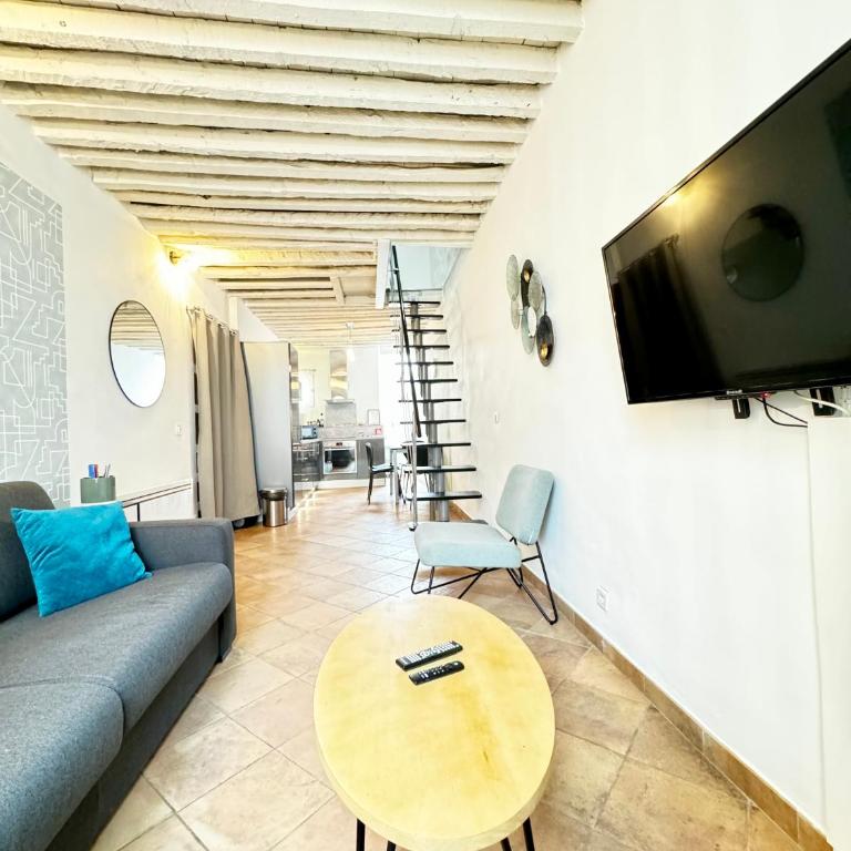 Loge de l'Opéra à 200 m du Palais des Papes - Apartment mit 1 Schlafzimmer - 8