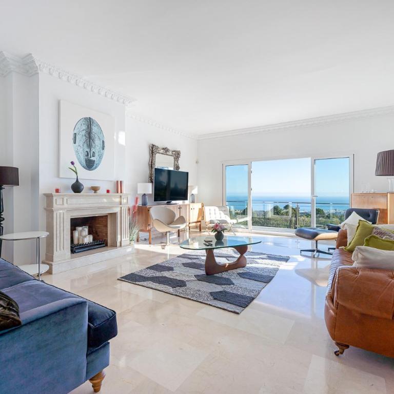 Stunning Villa with Panoramic Views of the Med - Villa Deluxe - 10
