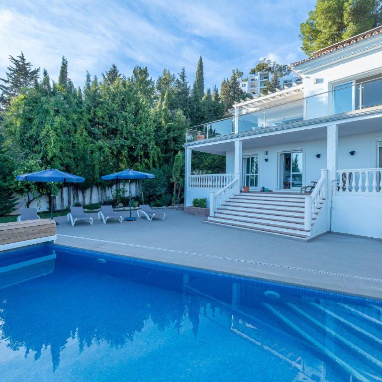 Stunning Villa with Panoramic Views of the Med - Villa Deluxe - 9