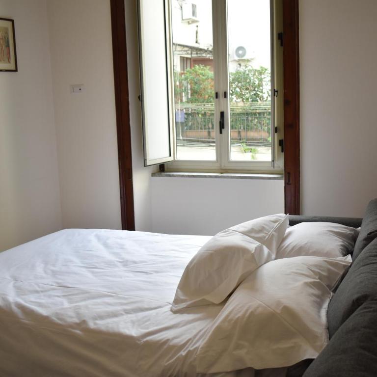 La Napoli di zia Lina - Appartamento con 2 Camere da Letto - 27