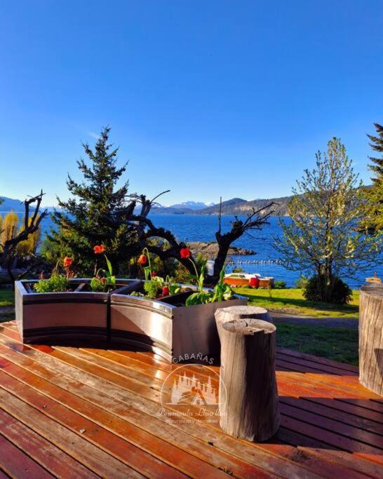 Casa Manzanos a orillas del lago - Two-Bedroom Chalet - 10