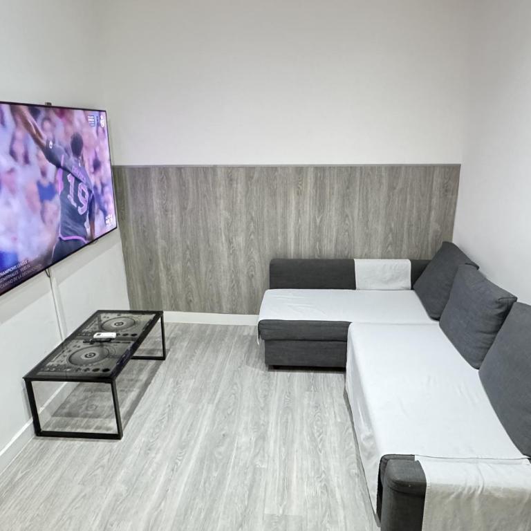 Apartamentos Day Madrid MALASAÑA I - Apartment - 7