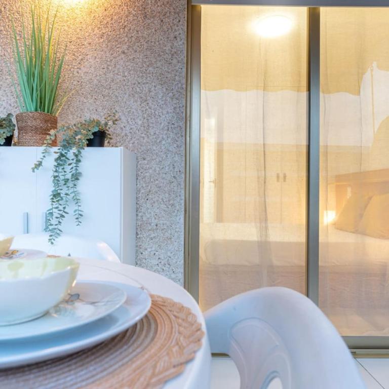 Salou Moderno Cozy 5pax Wifi AA Parking - Two-Bedroom Apartment with Terrace - 30
