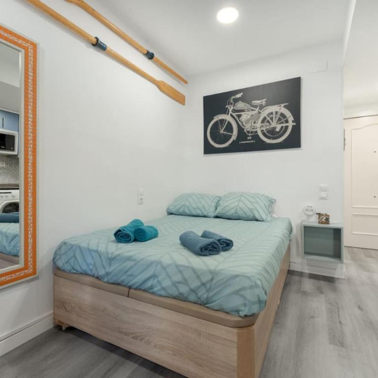 Salou (3pax) Charm Cozy Lovely AC WiFi - Apartment with Pool View - 31
