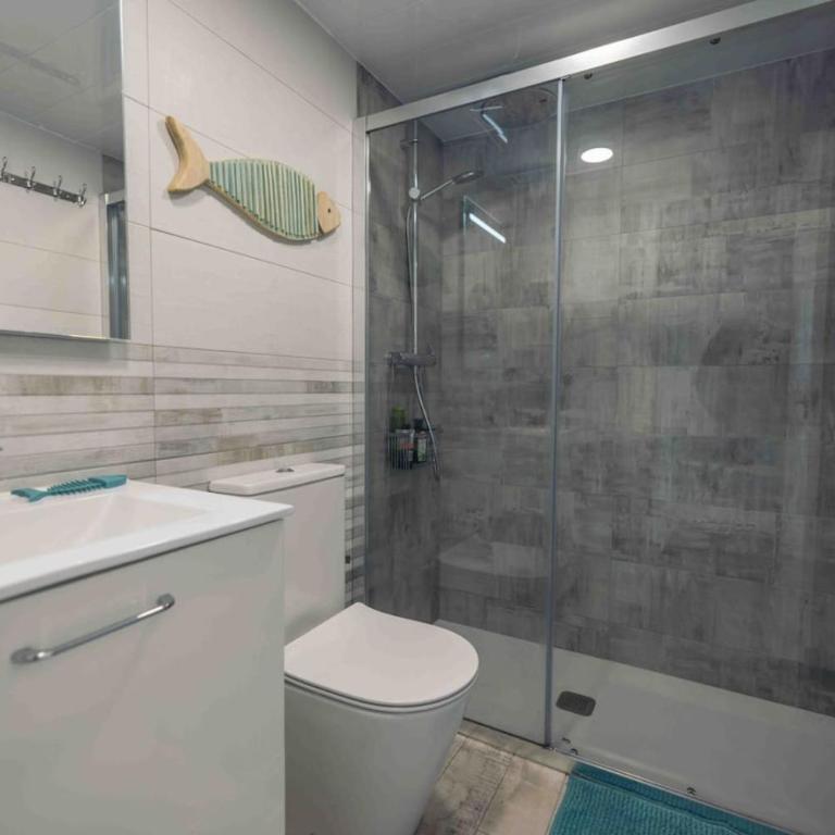 Salou Luxe Stay Chill-out Cozy ( 2BR ) Parking - Two-Bedroom Apartment with Terrace and Sea View - 47