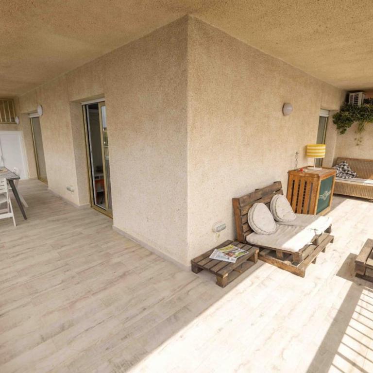 Salou Luxe Stay Chill-out Cozy ( 2BR ) Parking - Two-Bedroom Apartment with Terrace and Sea View - 41