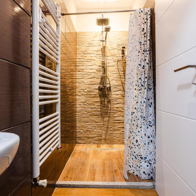 SKS plus - Two-Bedroom Apartment - 29