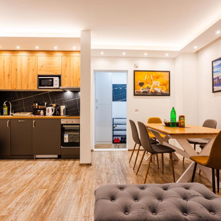 SKS plus - Two-Bedroom Apartment - 12