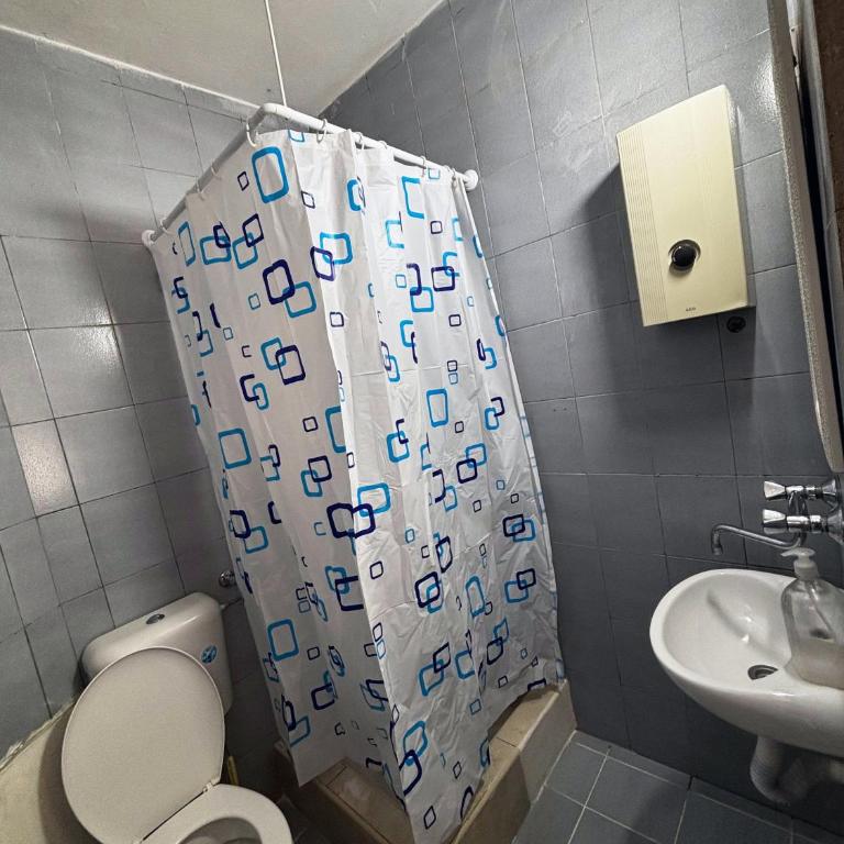 Stone Villa Guesthouse - Dvokrevetna Soba sa Zasebnim Krevetima i Zajedničkim Kupatilom - 1