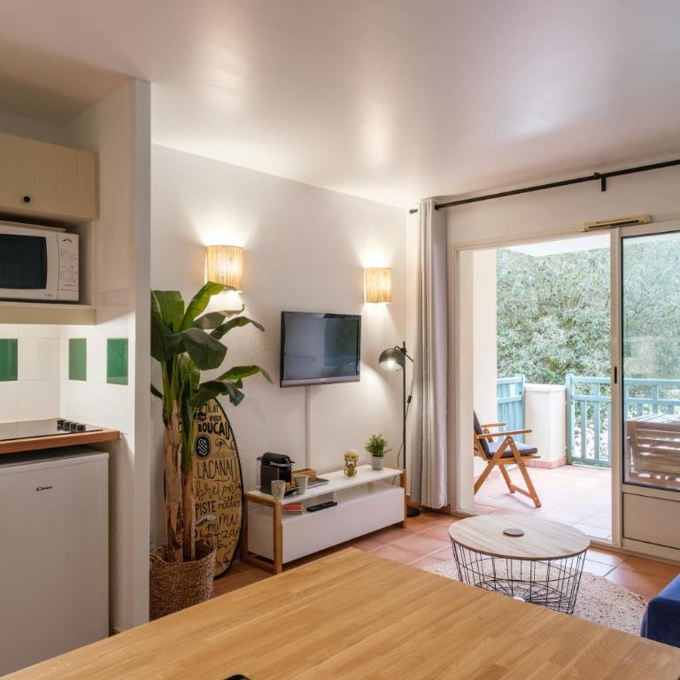 Les Pins dorés le petit nid douillet et cosy - Appartement 1 Chambre - 8