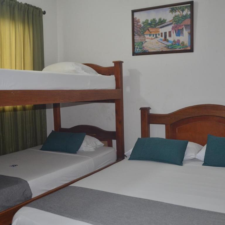 Hotel San Rafael - Habitación Triple - 1