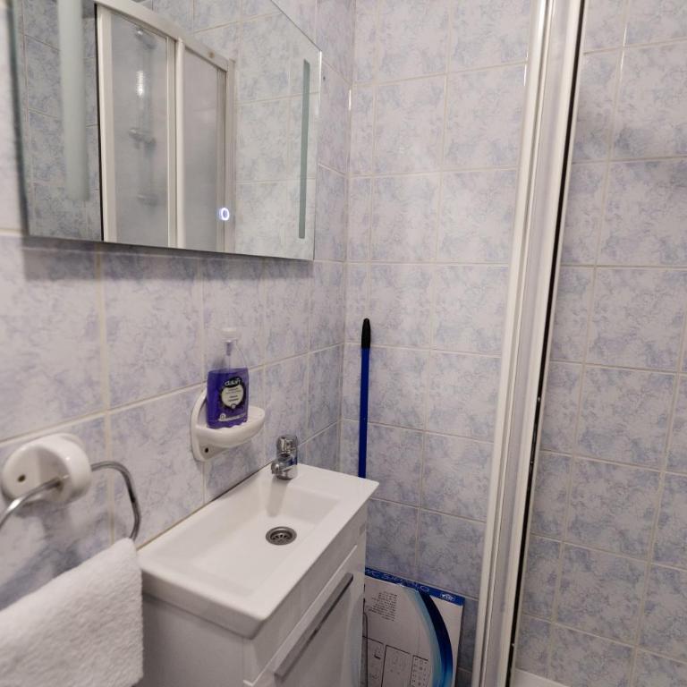 Tanja - One-Bedroom Apartment - 6
