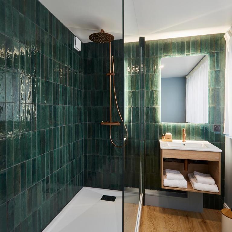 Hôtel Mônsieur Georges - Suite Supérieure - Vue sur Mer - 3