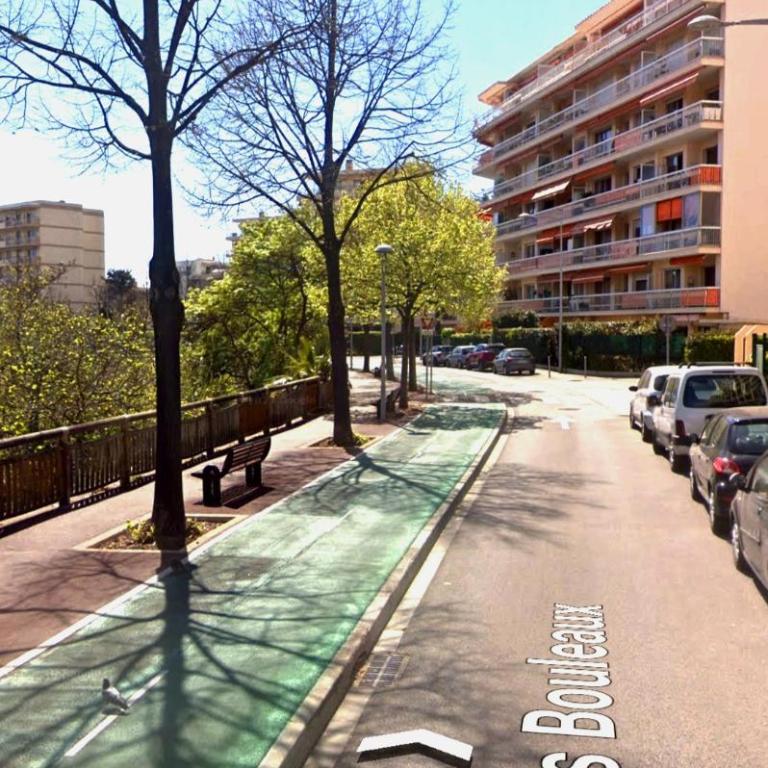 2 pièces lumineux, proche plage, parking, clim, hippodrome - Appartement 1 Chambre - 23