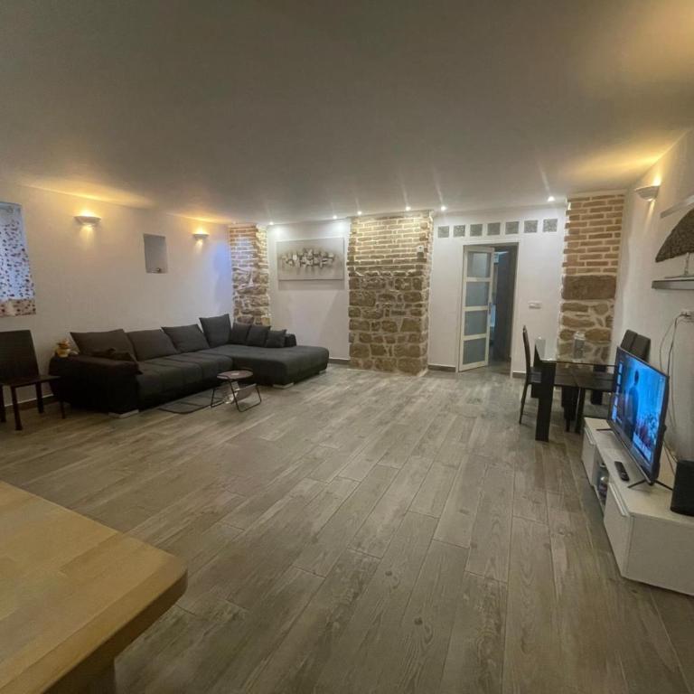 Appartement proche centre Colmar parking public gratuit - Appartement 2 Chambres - 1