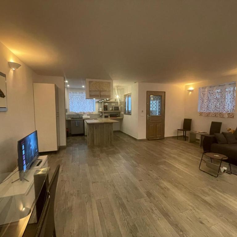 Appartement proche centre Colmar parking public gratuit - Appartement 2 Chambres - 14