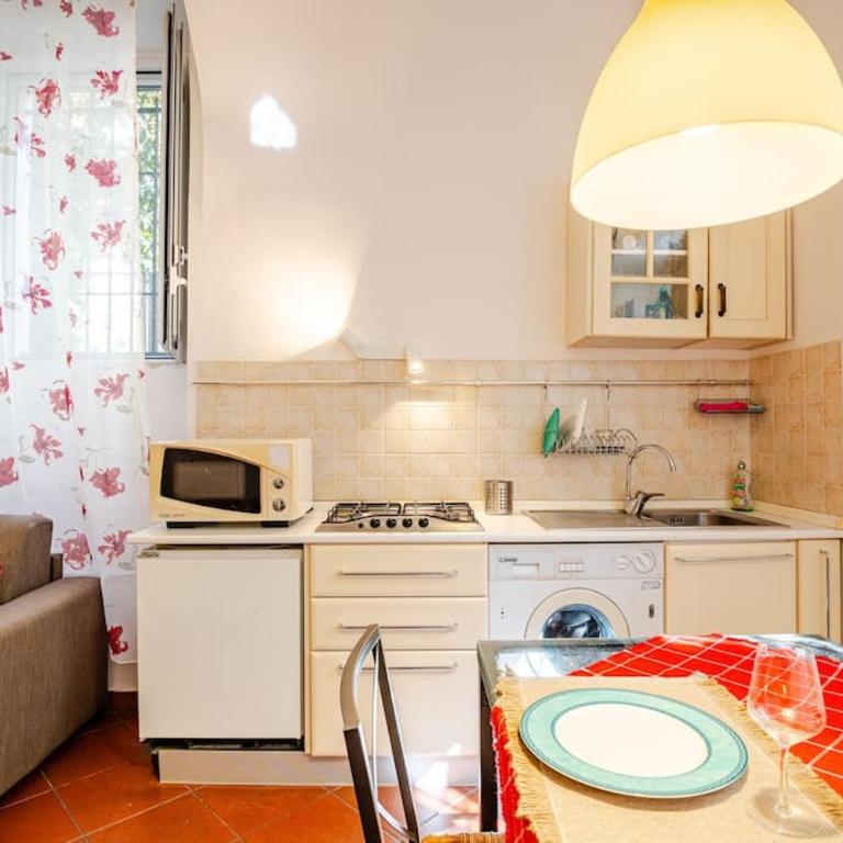 Loft Torlonia in Rome center town - One-Bedroom Apartment - 3