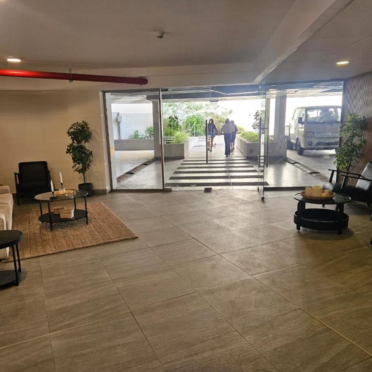 Cómodo departamento sector norte arriendo por dia Edificio Velas del norte 1 - Apartamento de 2 dormitorios - Frente al océano - 14