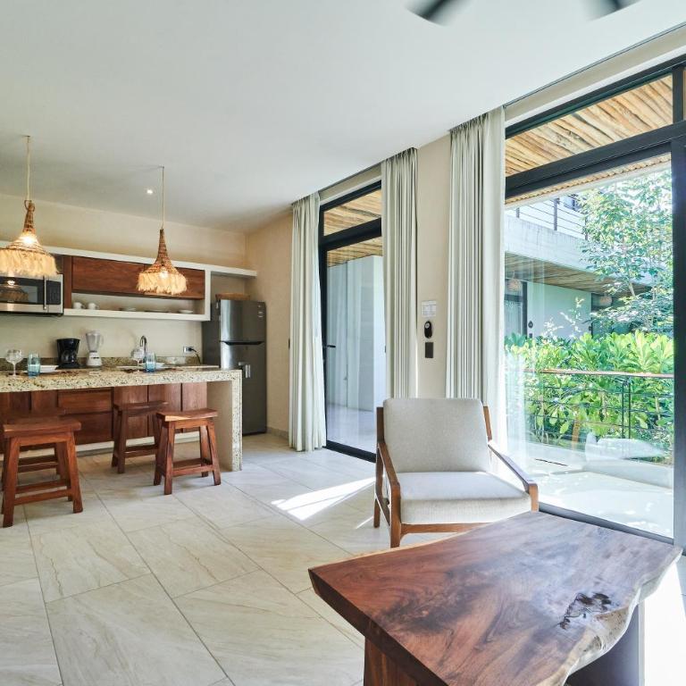 Tulum Penthouse Private Rooftop with Plunge Pool and BBQ Grill - One-Bedroom Apartment - 10