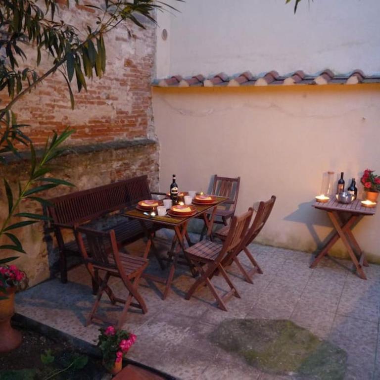 Charming Garden in Florence - Appartamento con 2 Camere da Letto - 21