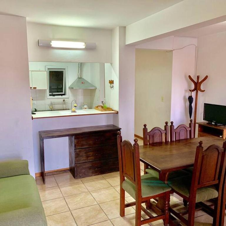 Comodo Depto en Av Poeta Lugones en Nva Cba - Apartamento de 1 dormitorio - 5
