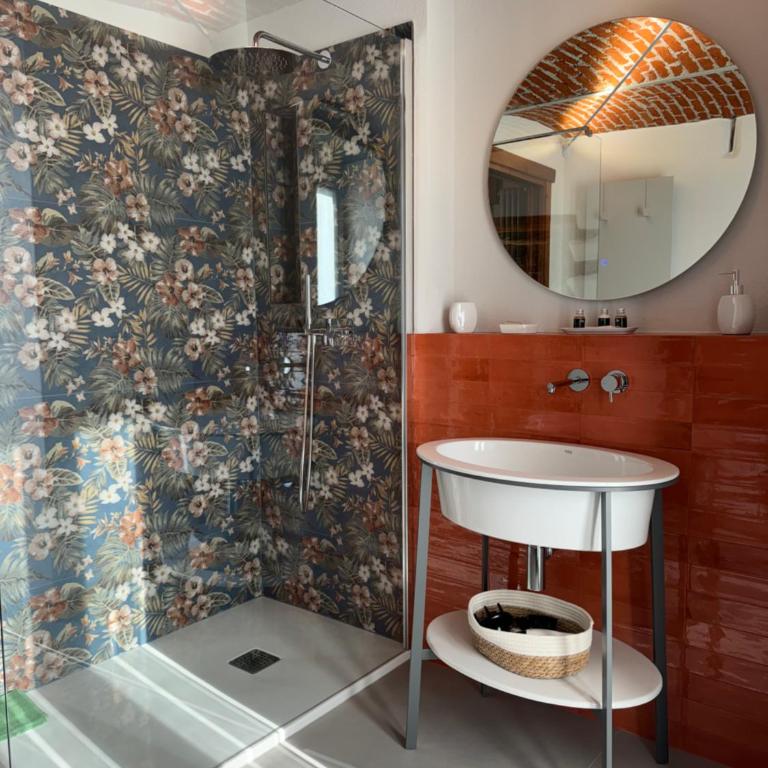 Le Relais du Bourg Chambres de charme Wellnes - Camera King Superior - 7