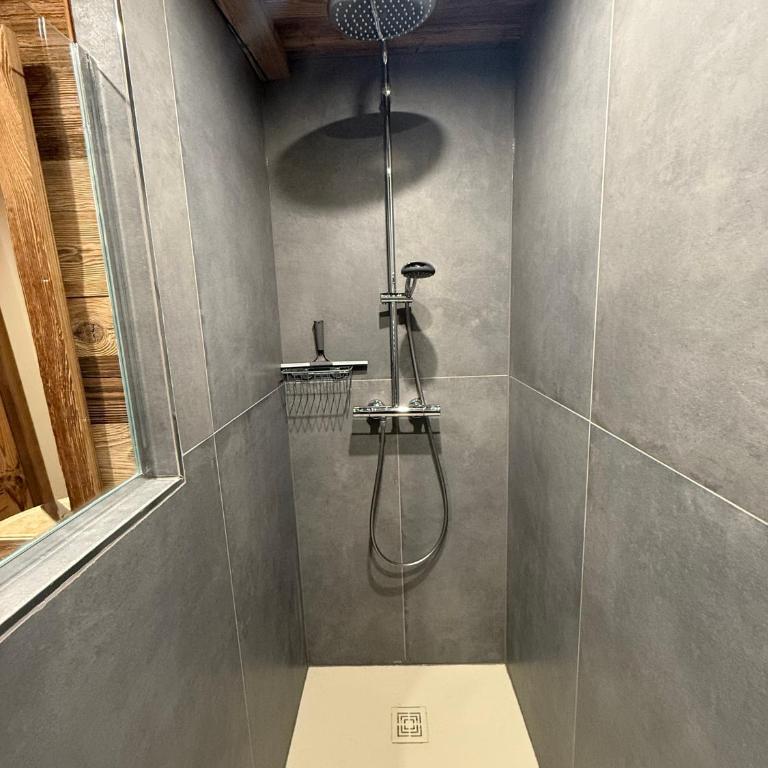 MyHome - L'Absinthe Bleue - Appartement 4-6 personnes neuf 4 étoiles - balcon sud- ski aux pieds - Tignes Val Claret - Appartement 2 Chambres avec Vue sur la Montagne - 11