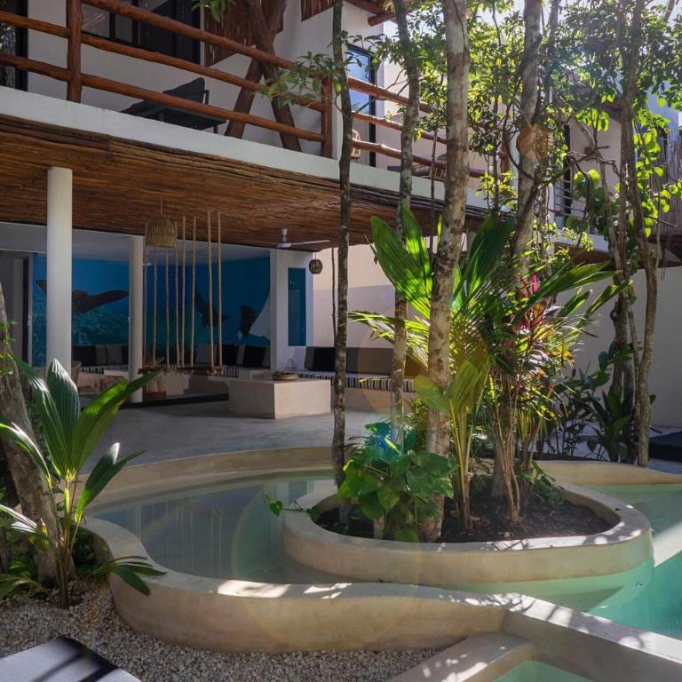 4BR Jungle Villa with Jacuzzi in Private Gated Community - Villa - 11