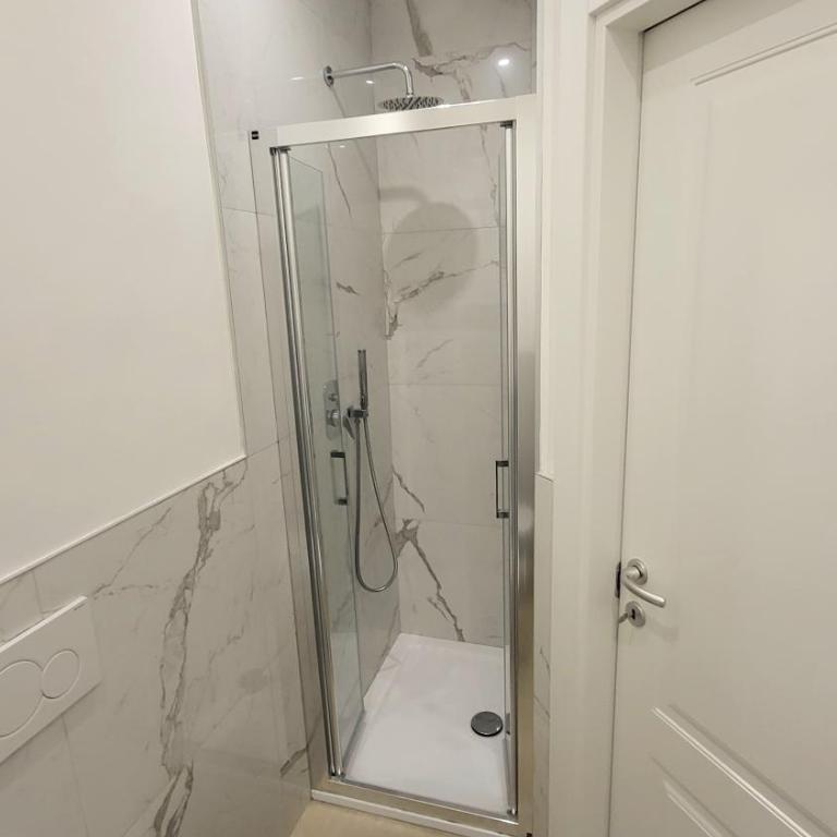Bolzano 2-Room Central Mountain View, WiFi Netflix AC Lift - One-Bedroom Apartment - 8