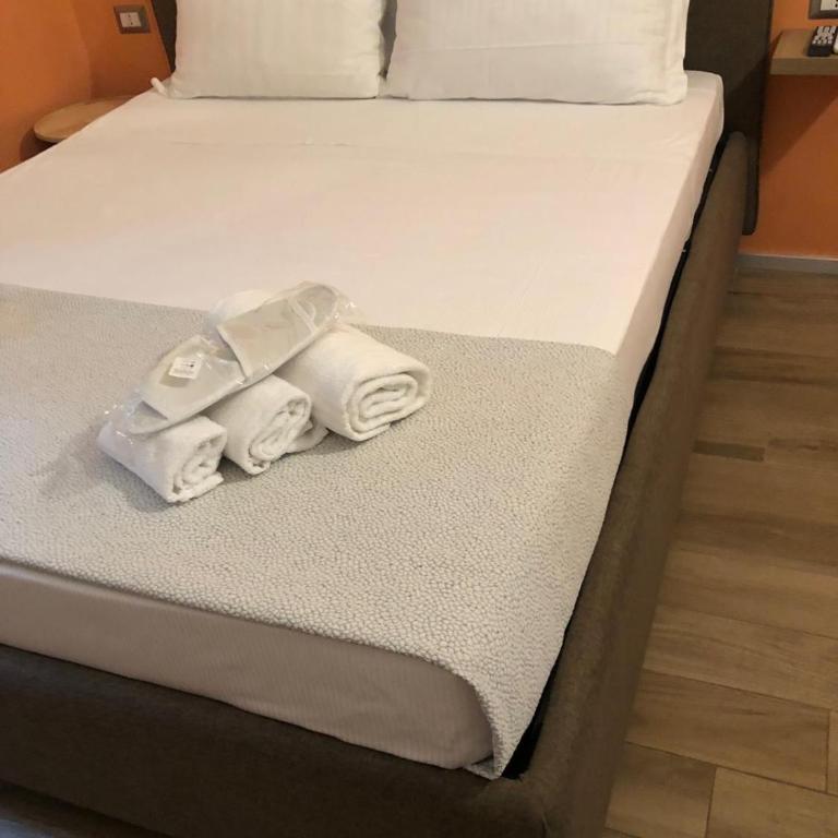 Mole Adriana Guest House - Dreibettzimmer mit eigenem Bad - 14