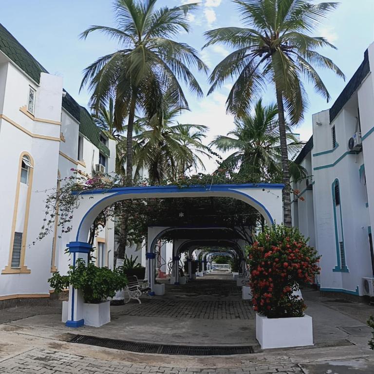 Reservas la Bonanza SAS condominio la mansión rodadero - Estudio Familiar - 9
