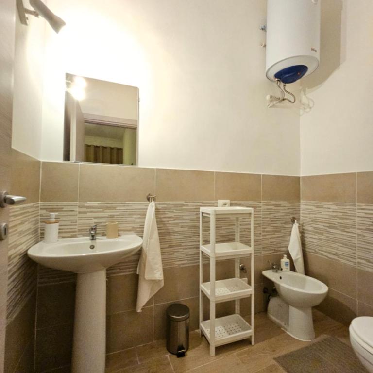 CAV Casa Clotilde - Two-Bedroom House - 13