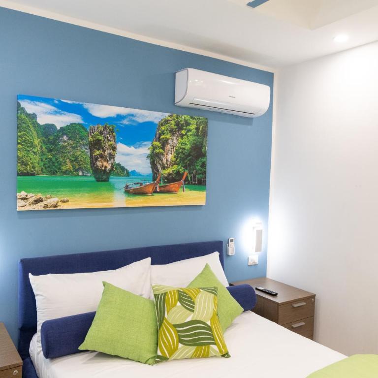 La Dolce Casa - Single Room with Private Bathroom - 1