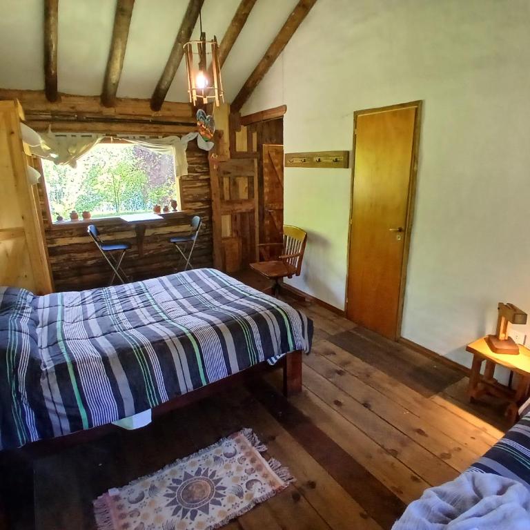 Posada Boutique- Casa de Campo Arroyo Huirihuiri - Habitación Triple con vistas a la montaña - 3