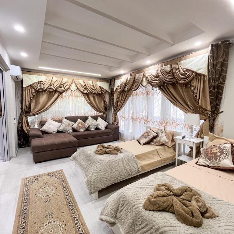 La Dolce Casa - Family Room - 15