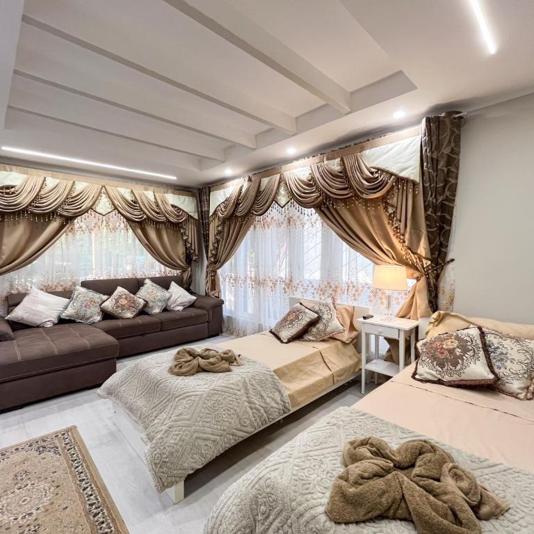 La Dolce Casa - Family Room - 14