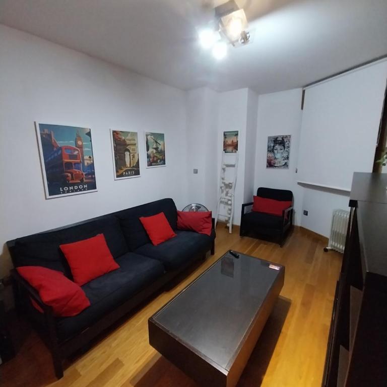 Pleno centro, 5 minutos Casco Vello, 400 metros estación AVE - Apartamento de 1 dormitorio - 31