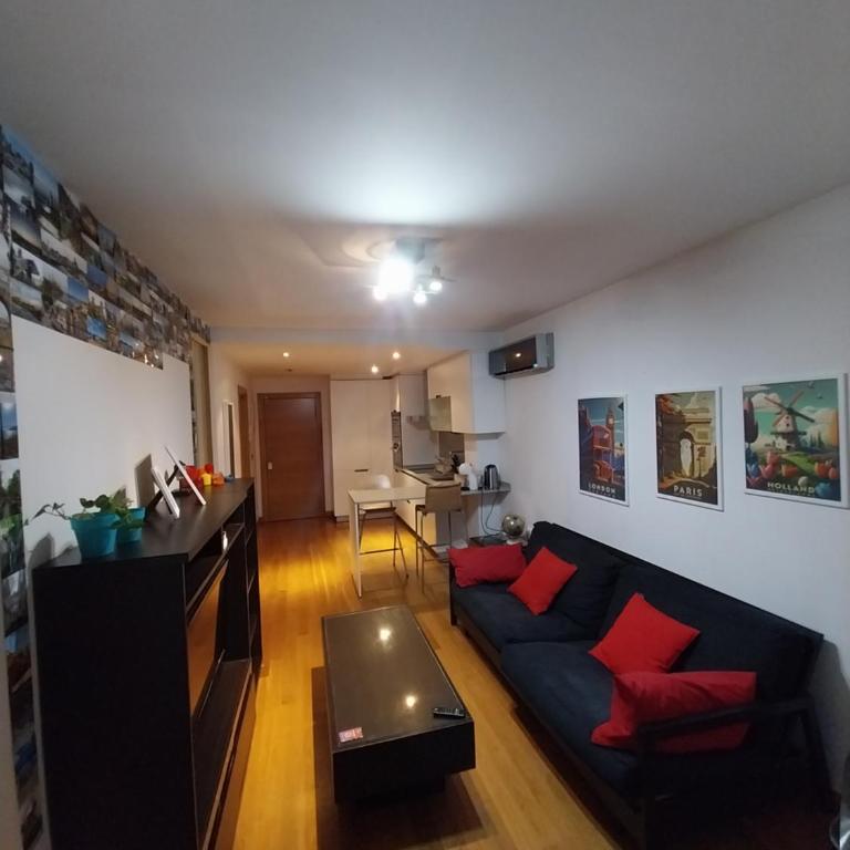 Pleno centro, 5 minutos Casco Vello, 400 metros estación AVE - Apartamento de 1 dormitorio - 32