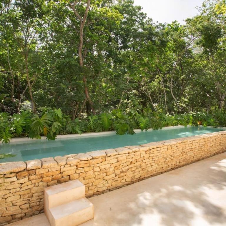 Stunning Villa 4BR, Concierge Service, Gated, Paddle court - Villa - 19