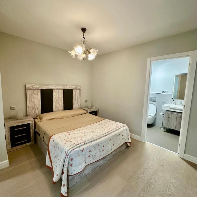 RaNee Apartments - 2 bed 2 bath in city centre - Apartamento de 2 dormitorios - 24