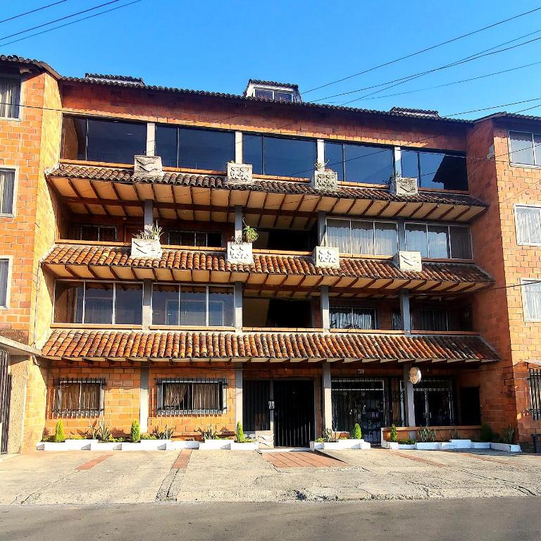 Dep El Colibrí con parqu - Apartamento - 2