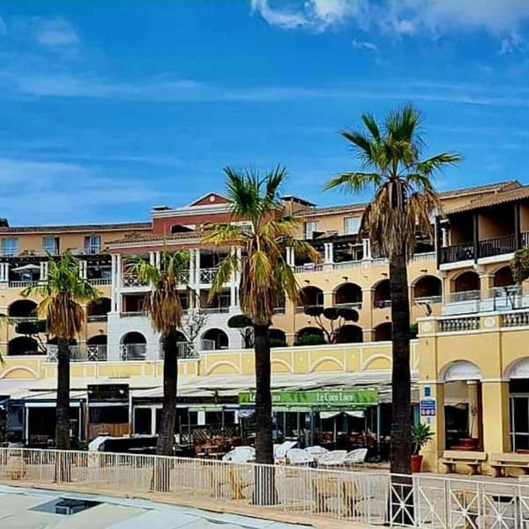 cap esterel vue mer et climatisation Bat E1 303 face aux piscines - Apartamento de 1 dormitorio - 7