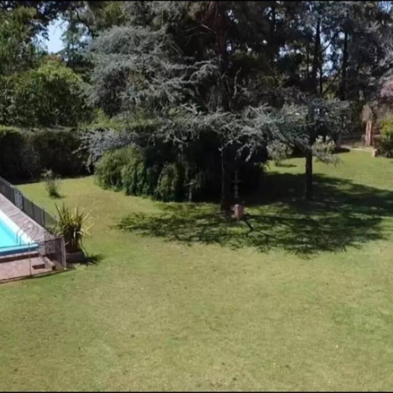 Casa Quinta para Descansar en Mercedes - Casa de 5 dormitorios - 25